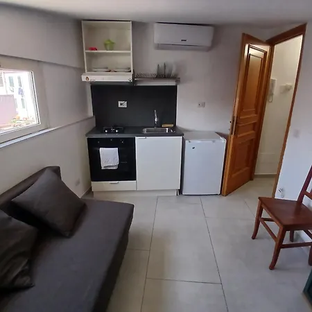 Cosy 5 Apartment